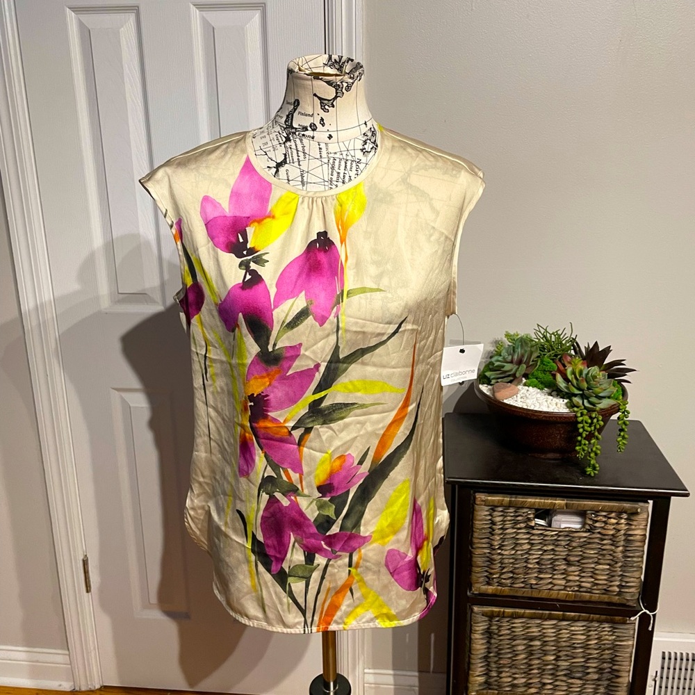 NWOT Liz Claiborne Floral Slip Multi Satin pullover blouse yellow lotus colorful